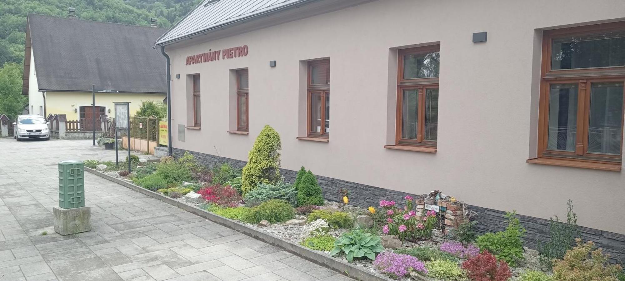 Apartmany Pietro Oravsky Podzamok Exteriér fotografie